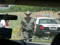 mini-234_Texas_highway_patrol_coming_with_ticket.webp