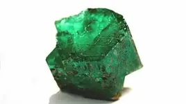 0830giant_emerald.webp