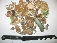 Bread knife pulltab & ring puller.webp
