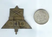unknown mason badge3.webp