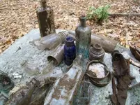 OCT 27th  HUNT WITH GARY bitter bottle 007 [].webp
