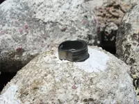 small silver ring.webp