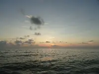 beach and detector 009.webp