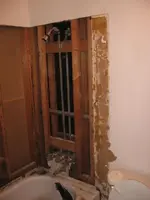 Number 5 bathroom 039.webp