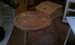 stool1.webp