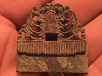 clasp front.webp