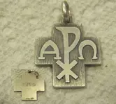 95PMCROSS.webp