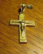 913CROSS.webp