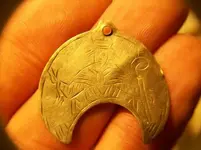 OCT 3ND HUNT WITH FRANK COLONIAL RELIGEOUS MEDAL 010 [].webp