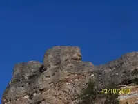 100_3704.jpgre.webp