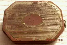 Makeup box back.webp