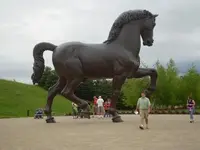 huge_horse.webp
