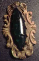 green pin.webp