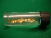 green bck close flakes.webp