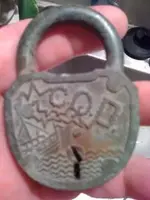 lock back.webp