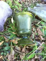green vase.webp
