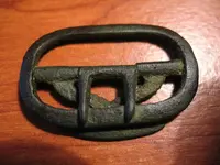 kneebuckle+f[1].webp