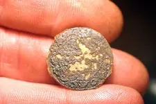 NC FINDS 1-28 013.webp