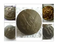 buttons cr.webp