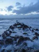 windy beach 009.webp
