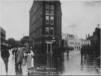pawhuska triangle bldg-1.webp