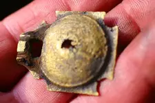 NH FINDS 04-08 010.webp