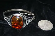 bracelet 002small.webp
