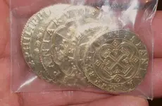 gold2.webp
