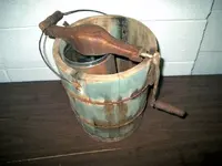 ice_cream_bucket.webp