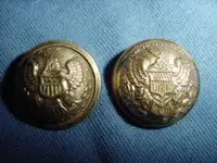 buttons_US-Staff-officer_POSTWAR_20th-century-civilian-copy_topview_photobyBigCypressHunter.webp