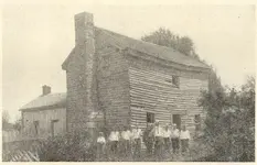 House built in 1830 Onnly remaininghouse in Brownsville.webp
