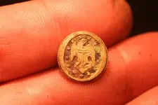 NH FINDS 06-07 013.webp