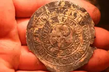 NH FINDS 06-07 015.webp