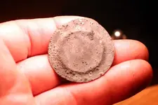 NH FINDS 06-07 019.webp