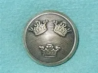 button 3 crowns.webp