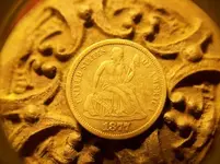 EASTER GREEN HUNT SEATED DIMES 017 [1600x1200].webp