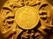 EASTER GREEN HUNT SEATED DIMES 018 [1600x1200].webp