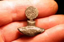 NH FINDS 05-06 004.webp