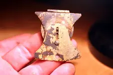 NH FINDS 06-09 015.webp