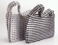 escama-shoulder-bag.webp escama-shoulder-bag.webp