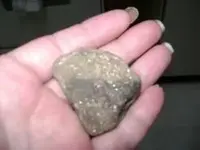 Gold flake rock 001.webp