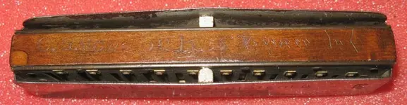 HoweHarmonica2.webp