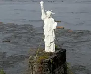 lady-liberty-30bd2b380561cbf3.webp