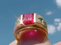 gold ruby ring5.webp