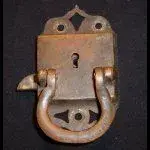 ice box latch bronze.webp