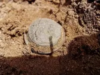 sand1.webp