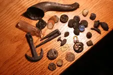 NH FINDS 07-08 024.webp