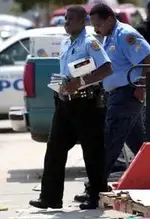 338-0515215428-police-looting.webp 338-0515215428-police-looting.webp