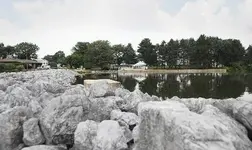 20110719_023917_dam.webp