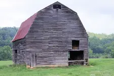 Huffaker Ferry Road Barn 3-reduced.webp